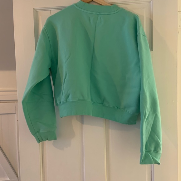 Aritzia TNA cropped oversized sweatshirt. Size large. - Picture 4 of 4